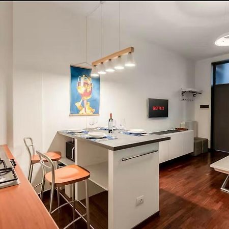 Milano Boheme, 15 Min To Duomo Apartment Exterior photo